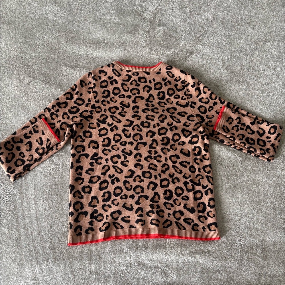 Tahari- Leopard Print Sweater with Red Accents - Picture 4 of 4